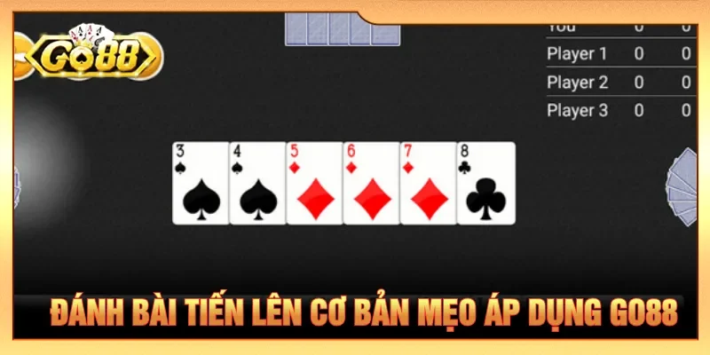 Người chơi quan sát đối thủ để đánh bài Tiến lên cơ bản